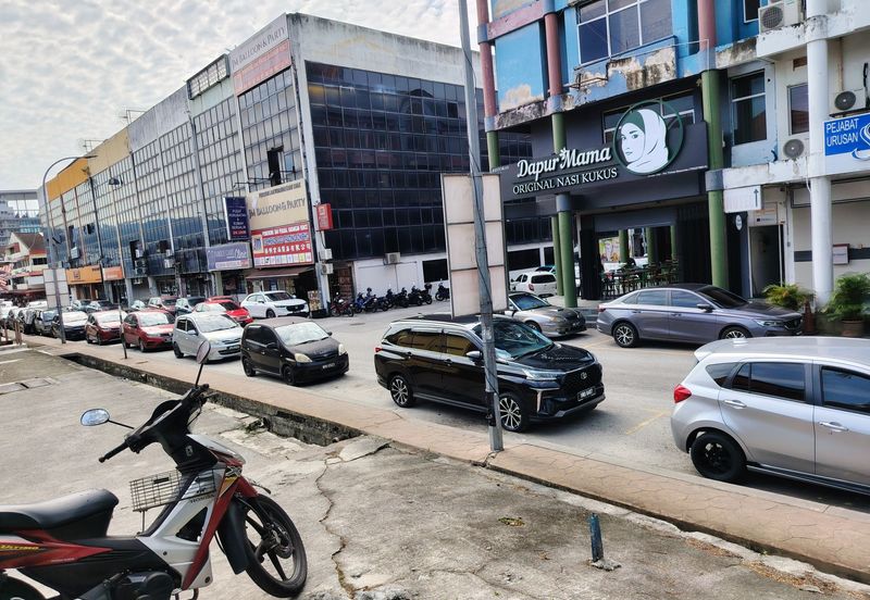 Jalan Bandar @ Taman Melawati