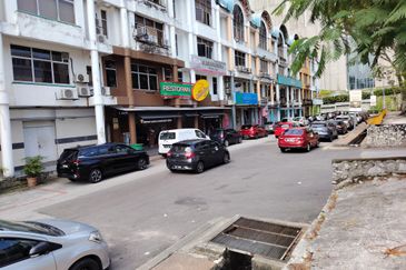 Jalan Bandar @ Taman Melawati