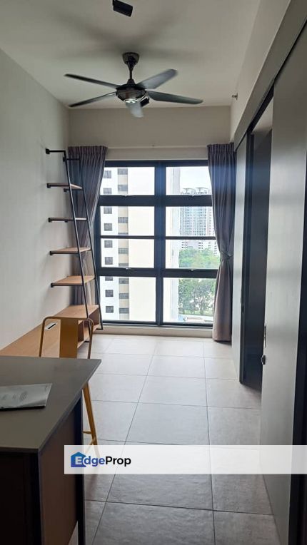 Fully Furnished Good Deal Unit Available Now, Selangor, Subang Jaya