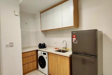 Paloma @ Tropicana Metropark