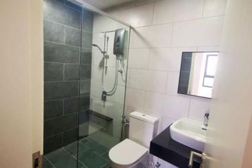 Paloma @ Tropicana Metropark