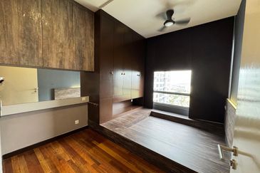 Paloma @ Tropicana Metropark