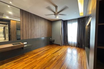 Paloma @ Tropicana Metropark