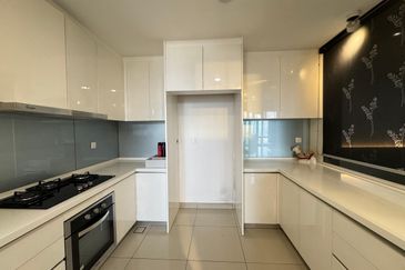 Paloma @ Tropicana Metropark