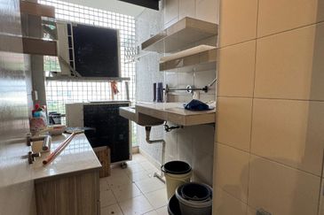 Paloma @ Tropicana Metropark