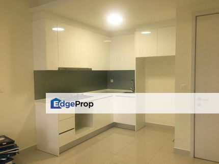 Partly Furnished Good Deal Two Bedroom Good Deal, Selangor, Subang Jaya