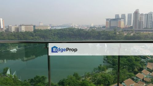 Facing Lake view below market price well maintain, Selangor, Bandar Sunway