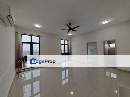Partly Furnished Good Unit Three Room Three Bathroom Walk To LRT, Selangor, Ara Damansara