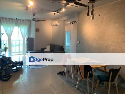 Fully Furnished Nice Deal Unit Blok B, Selangor, Damansara Damai