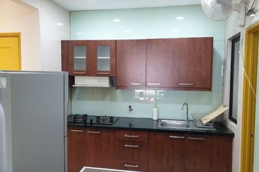 Royal Domain Sri Putramas II