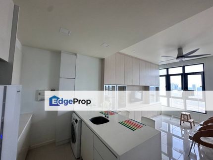Fully Renovated And Furnished Very Nice Unit Good Deal, Selangor, Tropicana