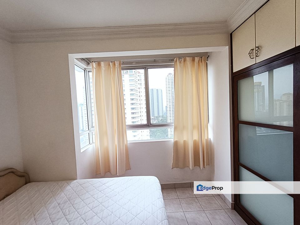 Month kiara Bayu, Kuala Lumpur, Mont Kiara