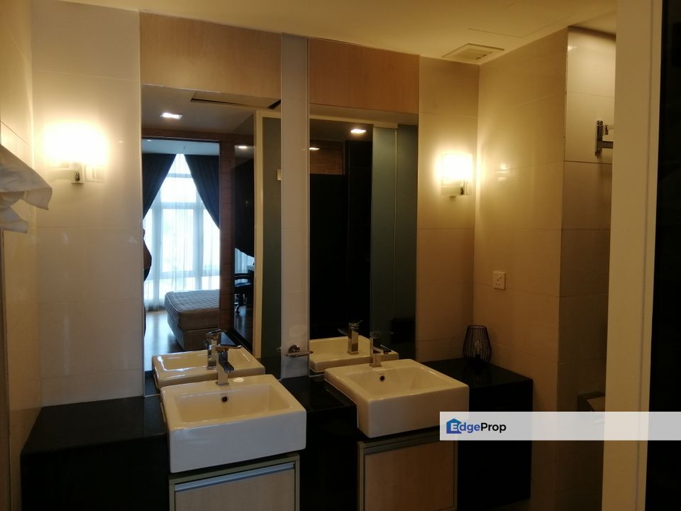 Dua sentral, Kuala Lumpur, Brickfields