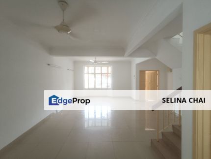 Double Storey Endlot Terrace House , Selangor, Puchong