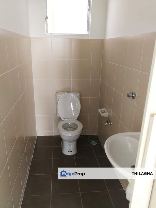 FOR SALE : PANGSAPURI SERI UTAMA , PUCHONG UTAMA , Selangor, Puchong