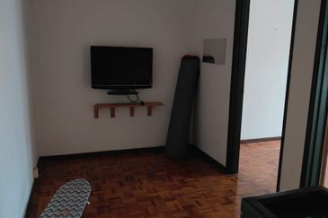 Taman Saujana Puchong