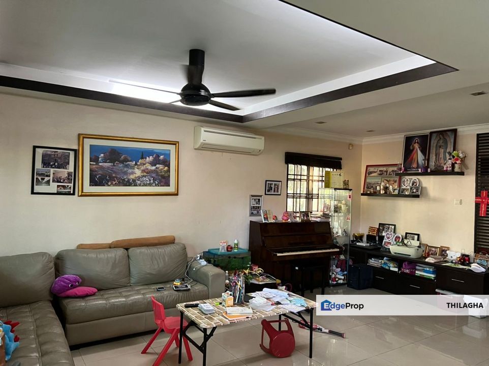 FOR SALE  Double Storey House Tmn Putra Prima, Puchong, Selangor, Puchong