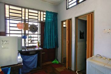 TAMAN KENANGAN FASA 1