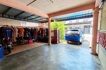 BANDAR AMANJAYA (ZON ANGGERIK)