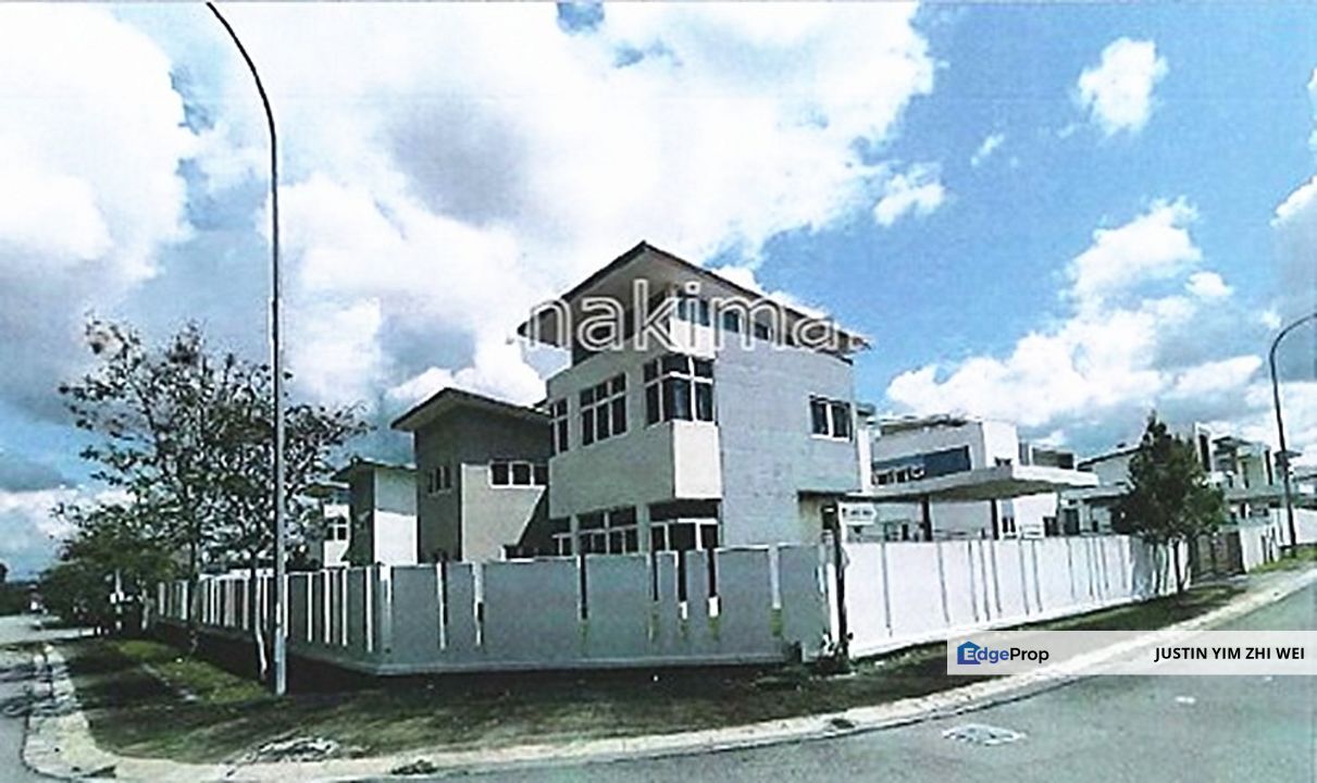 Taman Kayangan 2 Storey Detached House for auction for Auction RM956,594 By JUSTIN YIM ZHI WEI