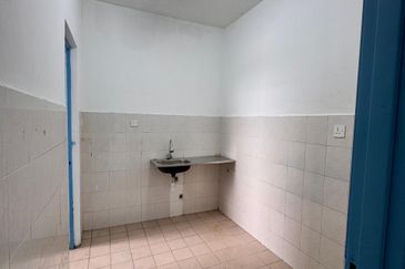 Sri Ixora Apartment, Seksyen 27