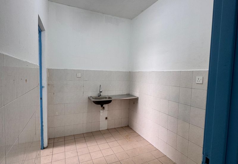 Sri Ixora Apartment, Seksyen 27