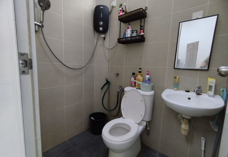 TAMAN BAYU INDERA, LUKUT