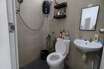 TAMAN BAYU INDERA, LUKUT