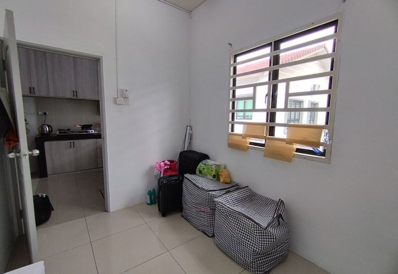 TAMAN BAYU INDERA, LUKUT