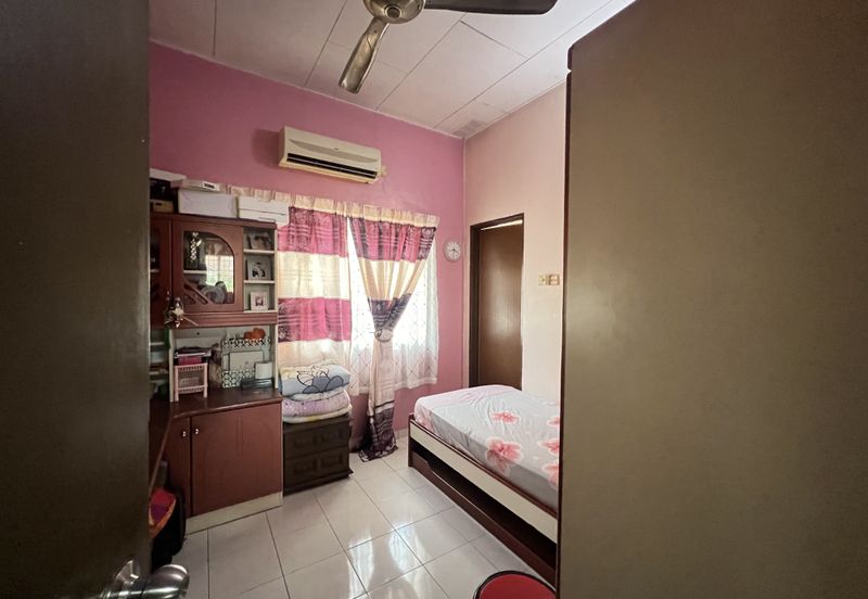 Seksyen 23, Shah Alam