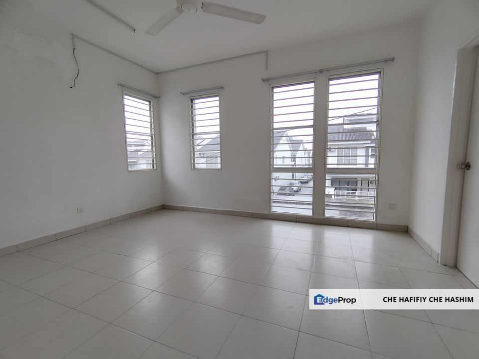 [Endlot] Double Storey Terrace Taman Dato Demang @ Bandar Putra Permai Seri Kembangan, Selangor, Seri Kembangan