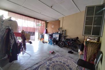 [Low-cost] Double Storey Terrace Taman Gadong Indah @ Labu