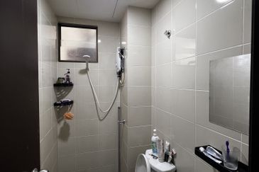 Residensi Zamrud (Zamrud Residensi)