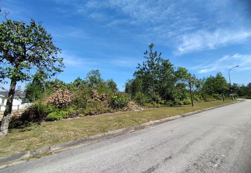 [Luas] Tanah Lot Banglo @ Embun Close Bandar Bukit Mahkota Seksyen 7 Kajang