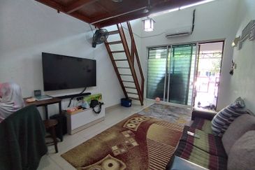 Taman Kiara Indah, Sikamat