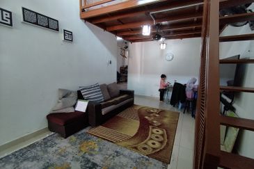 Taman Kiara Indah, Sikamat