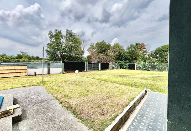 [Corner Lot] 2 Storey Bungalow @ Taman Anjung Ixora Bandar Baru Salak Tinggi Sepang 