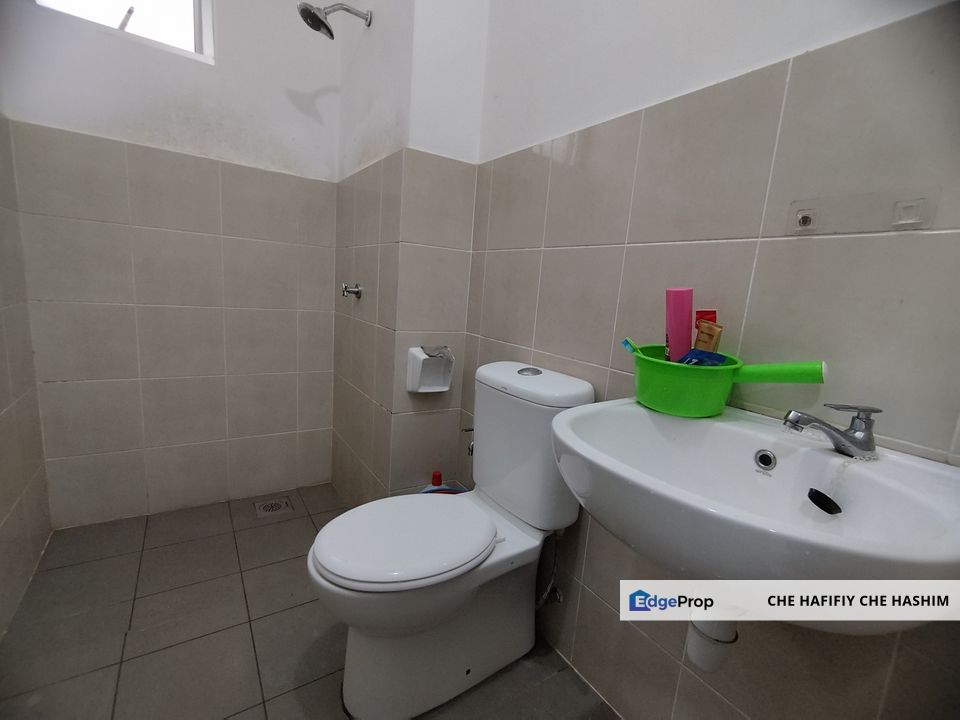 [Low Level] Safira Apartment @ Seremban 2, Negeri Sembilan, Seremban
