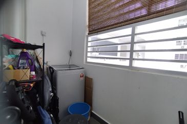 Safira Apartment, Seremban 2