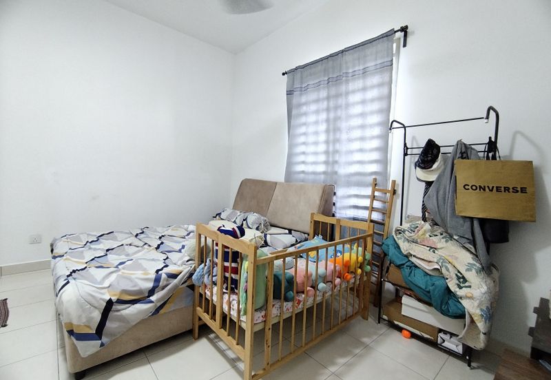 Safira Apartment, Seremban 2