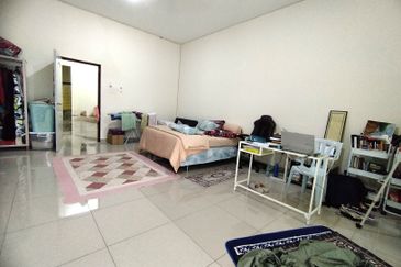 Perdana College Heights