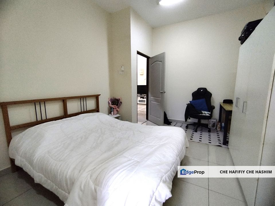 Double Storey Terrace Perdana College Heights @ Pajam Nilai, Negeri Sembilan, Mantin