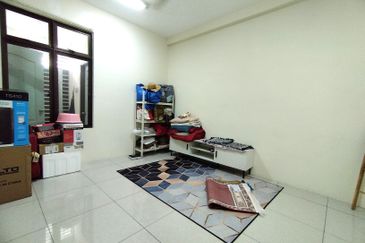 Perdana College Heights