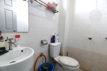 Perdana College Heights