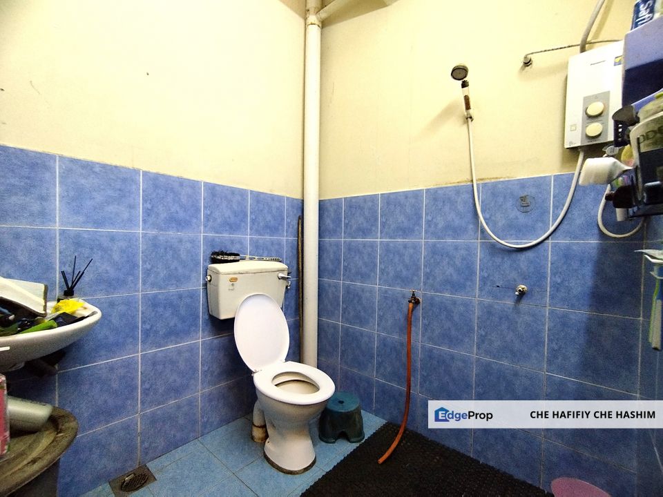 [Renovated | Facing Open] 2 Storey Terrace Taman Sri Putra @ Banting, Selangor, Banting