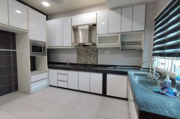 Taman Bukit Jelutong