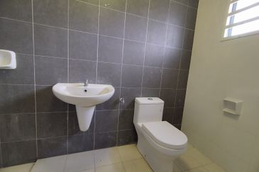 Taman Bukit Jelutong