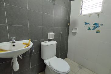 Taman Bukit Jelutong