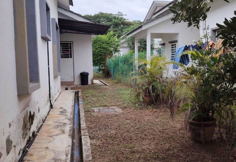 Taman Jenderam Murni *