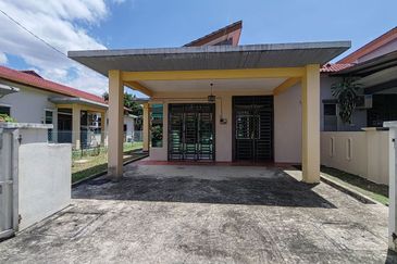 Taman Desa Salak Pekerti